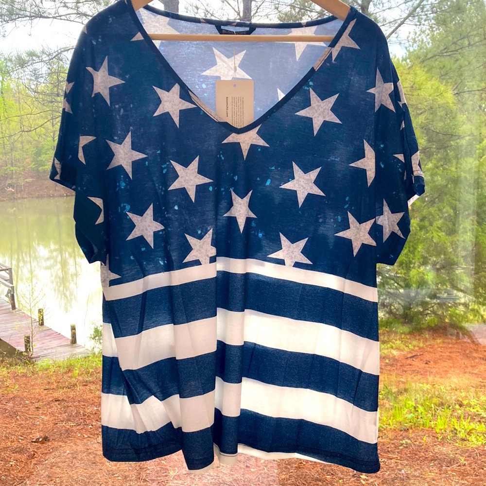 BloomChic NWT “BETSY” size 14 16 navy blue white stars stripes jersey tee